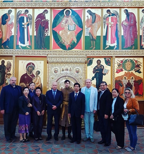 Посещение музея заповедника Коломенское Мэром г. Вьентьян Силавонга Кхутпхайтхуна